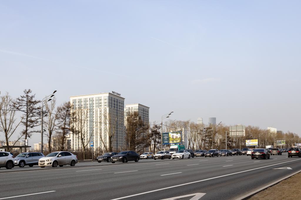 Вид на комплекс с Кутузовского проспекта