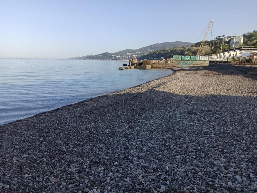 Жемчужина черного моря адлер. Фосфорита черное море адлер. Дыхание моря адлер. Гостевой дом black sea sochi. Сочи адлер эстетика.