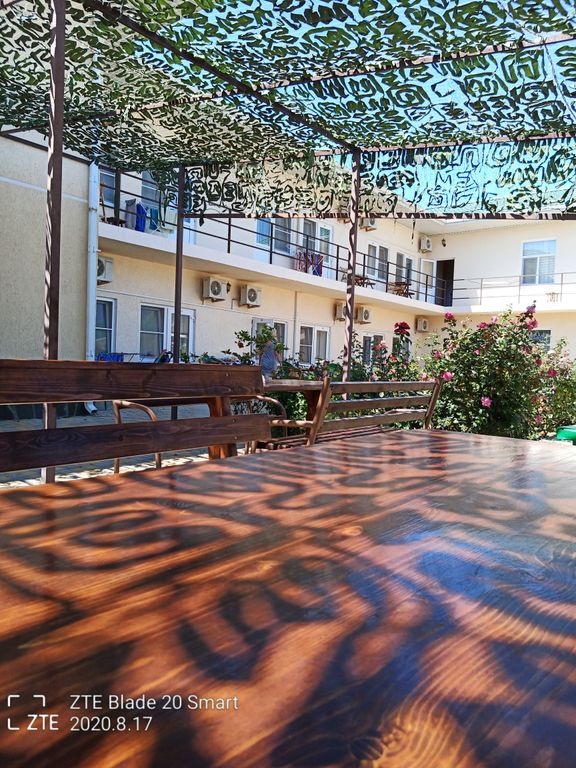 Гостевой дом Гостевой дом Султан с бассейнами — Кучугуры