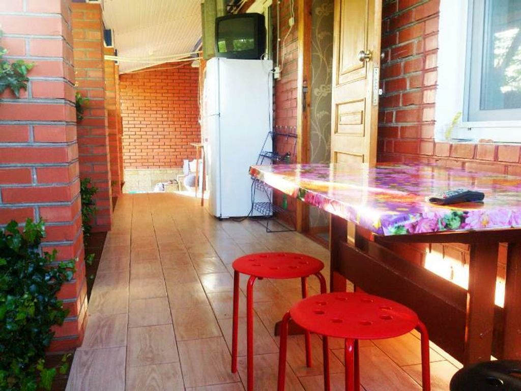 Гостевой дом Гостевой дом На Красной — Кучугуры