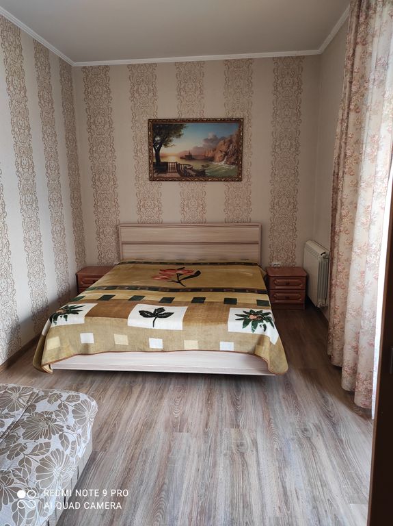 Квартира на набережной