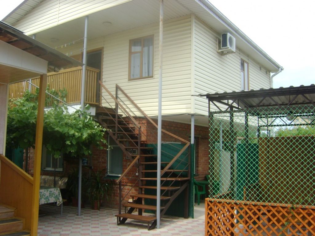 Циан ейск снять. Ейск кирпичная улица. ейск ул кирпичная 19.