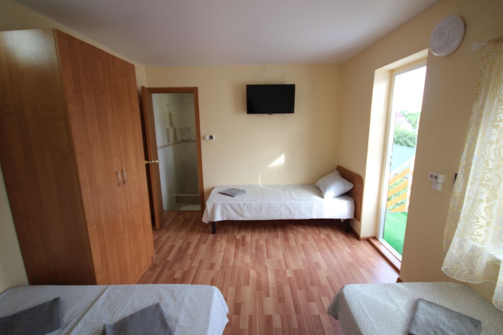 Семейный номер улучшенный с видом на город