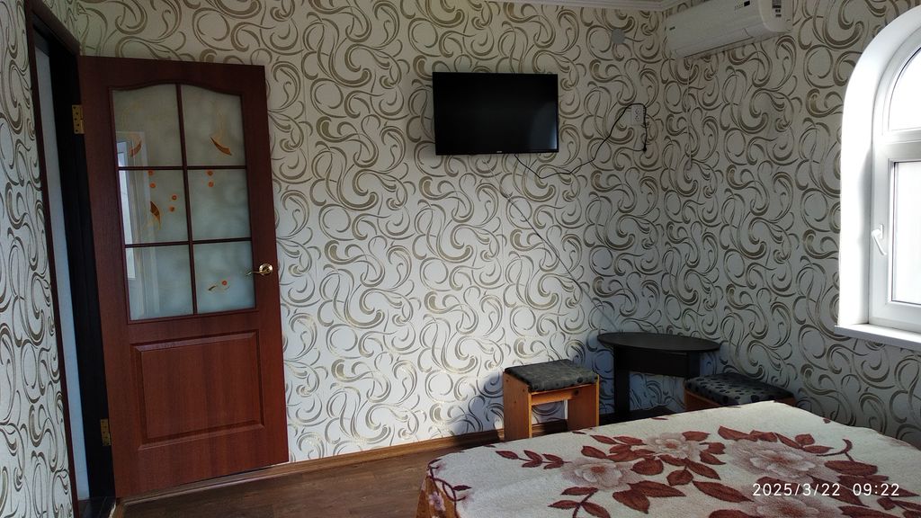 Четырёхместный номер люкс с видом на море