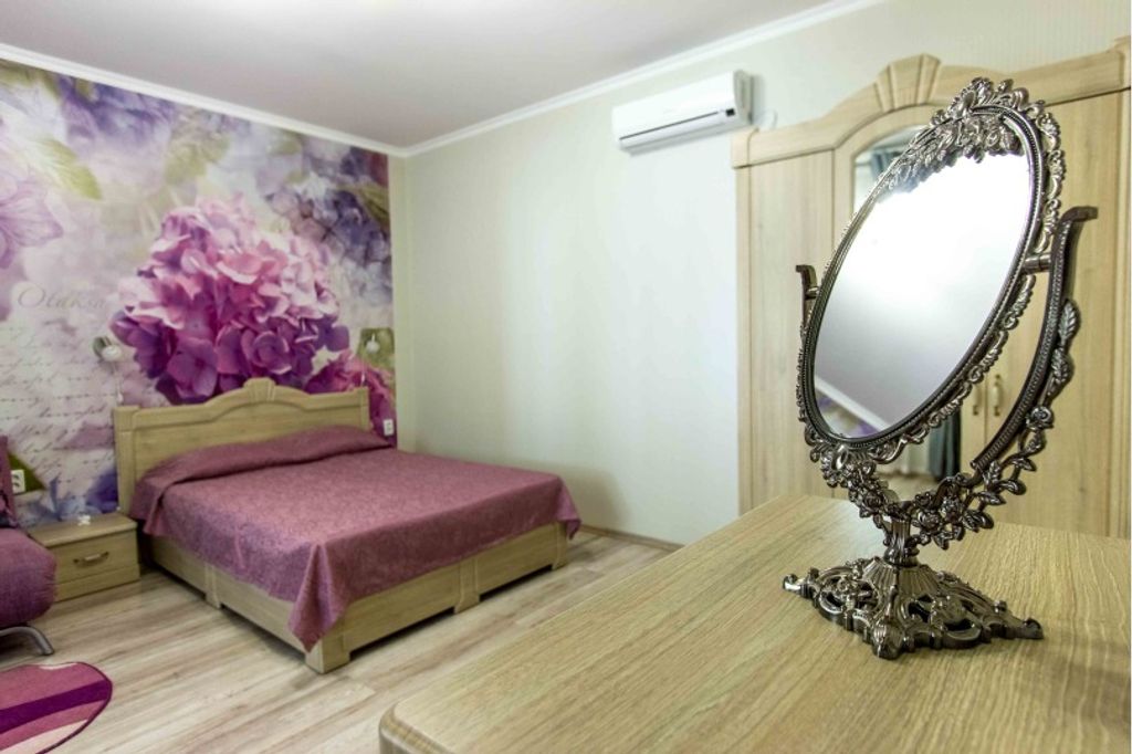 Трёхместный номер Апартаменты с террасой и мини кухней