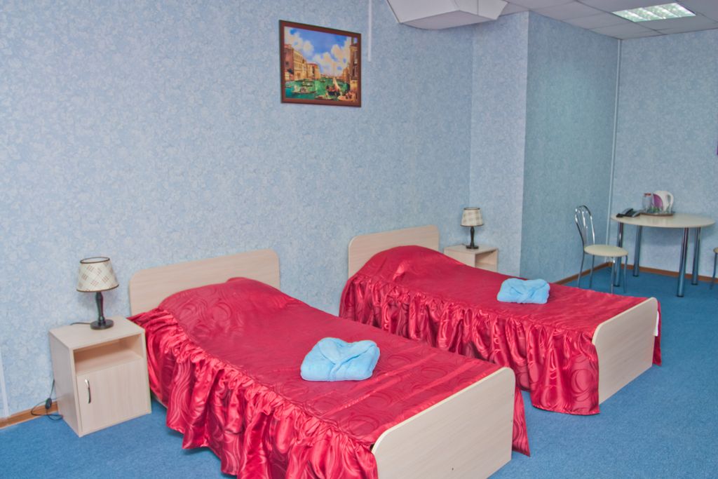 Двухместный номер с 2 отдельными кроватями стандарт