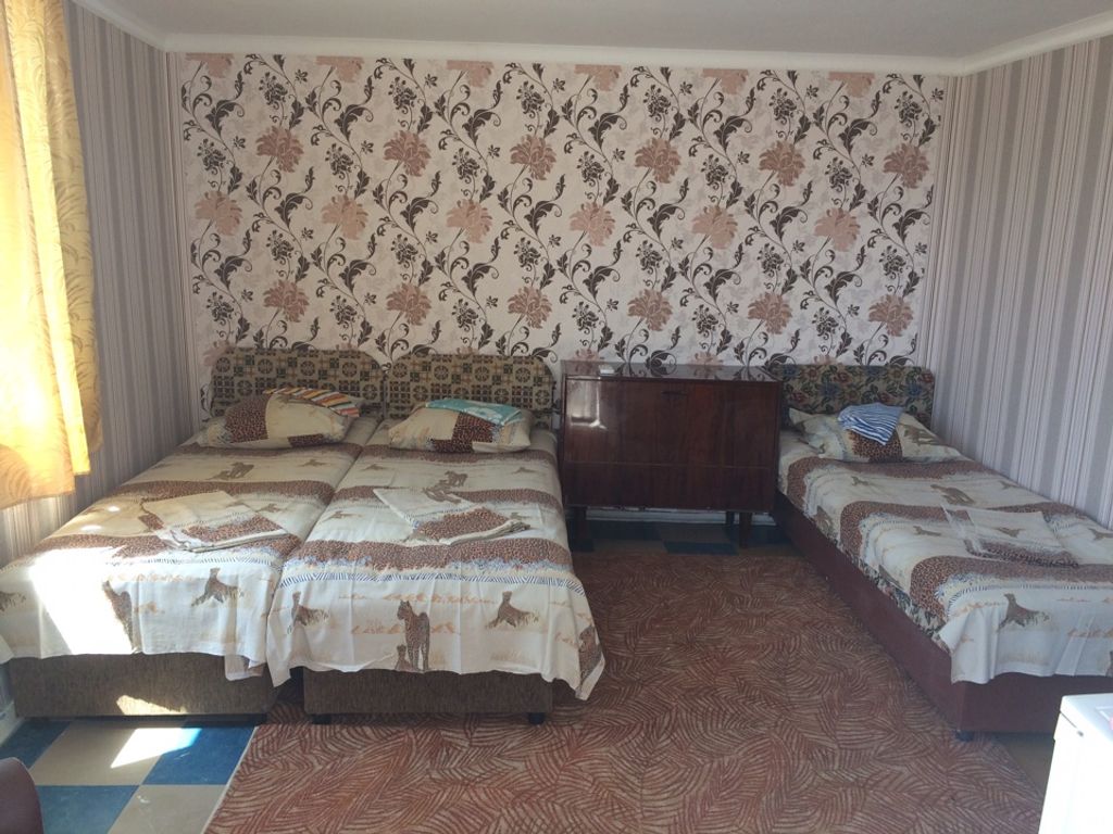 Трёхместный номер эконом