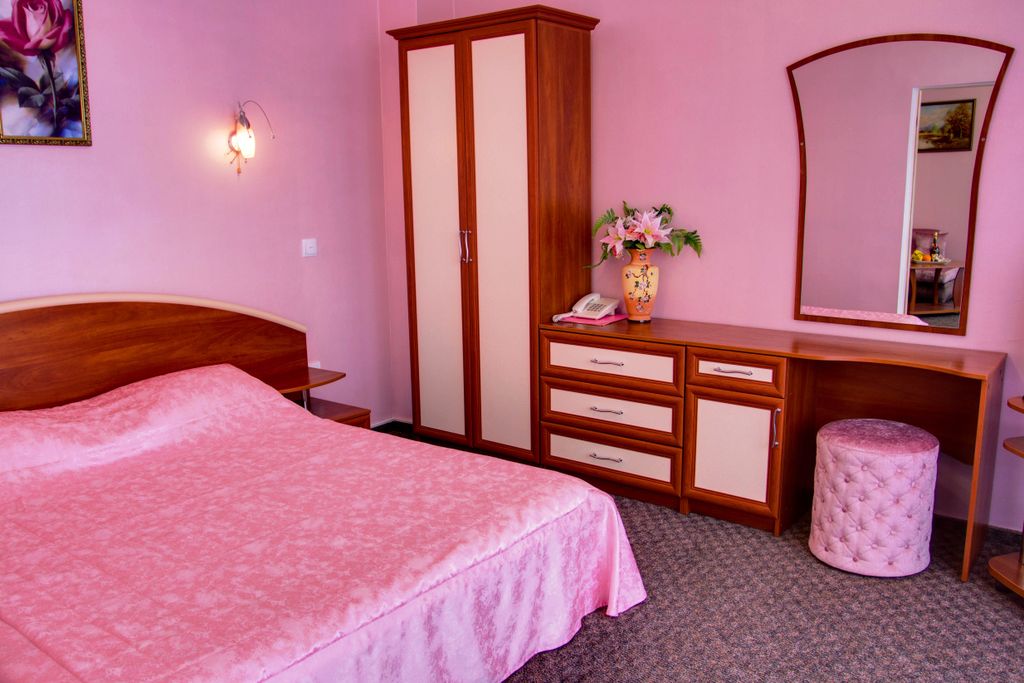 Семейный номер люкс с двумя балконами и прямым видом на море