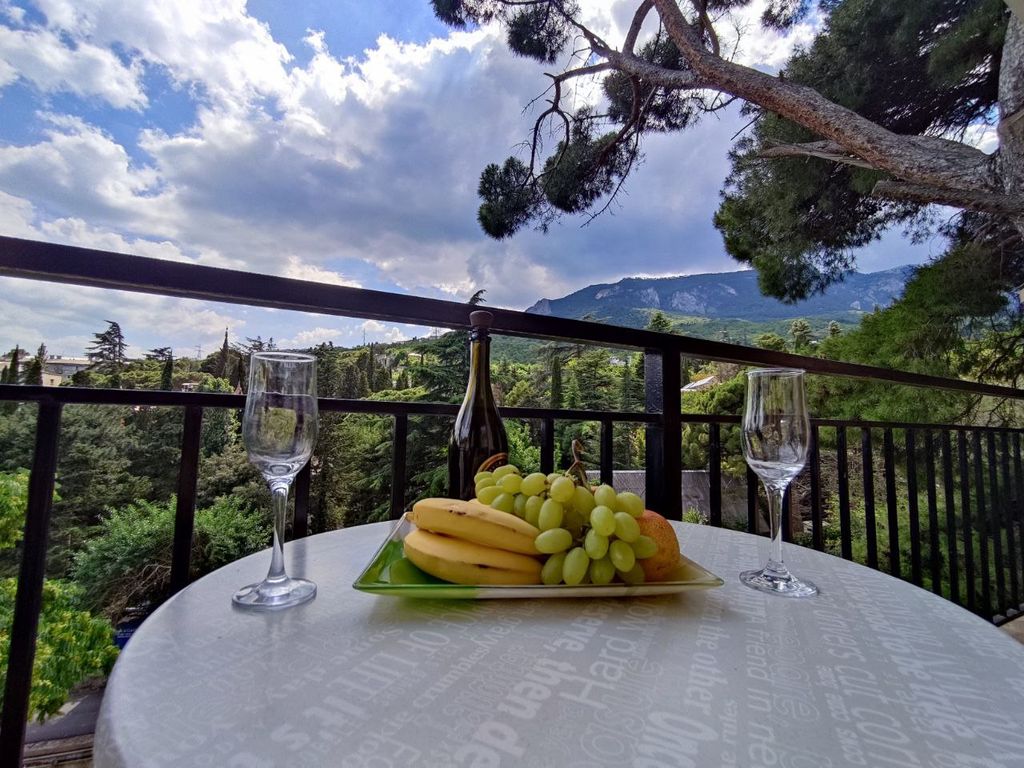 Семейный номер апартаменты с балконом и панорамным видом