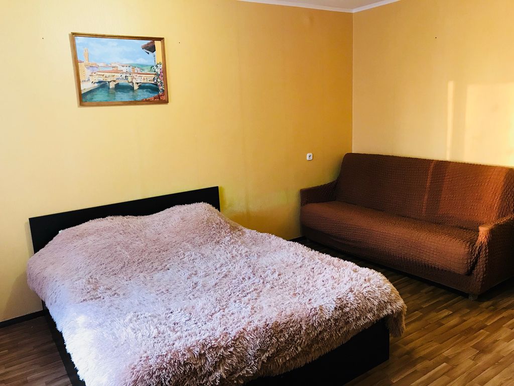 Снять 1 квартиру в воронеже посуточно. 40 000 М²
