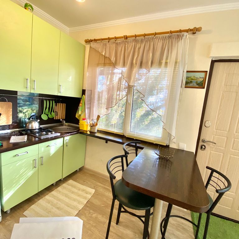 Трёхместный номер студио