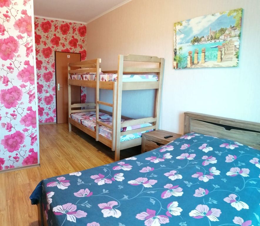 Четырёхместный номер улучшенный с видом на море