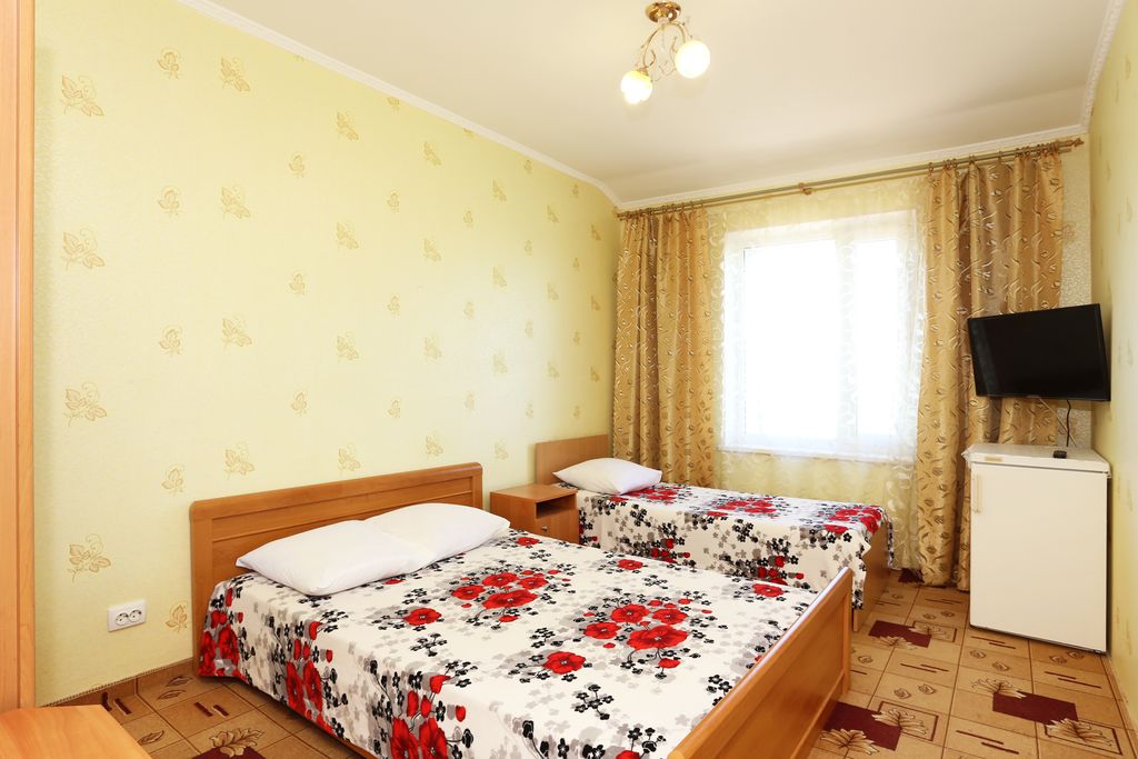 Трёхместный номер стандарт