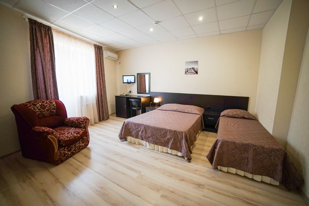 Трёхместный номер стандарт