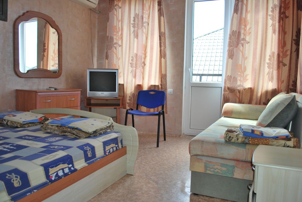 Трёхместный номер стандарт