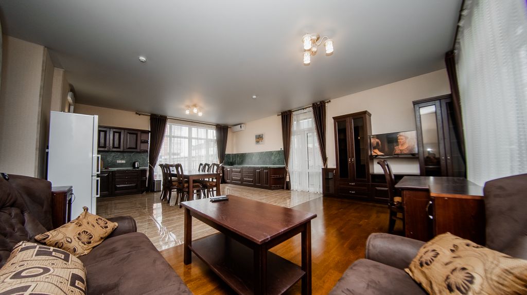 Апартаменты с кухней-гостиной