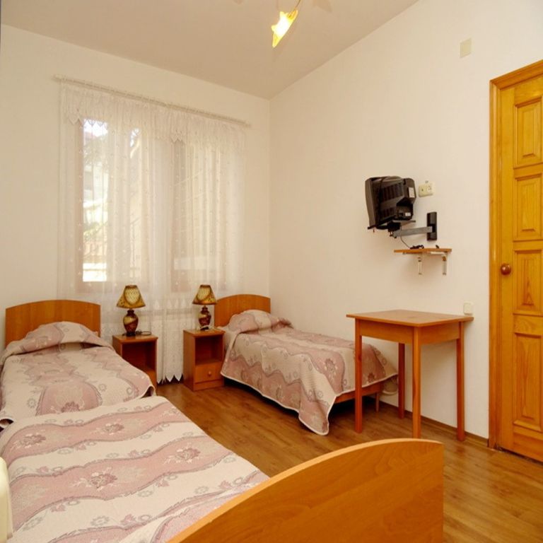 Трёхместный номер стандарт