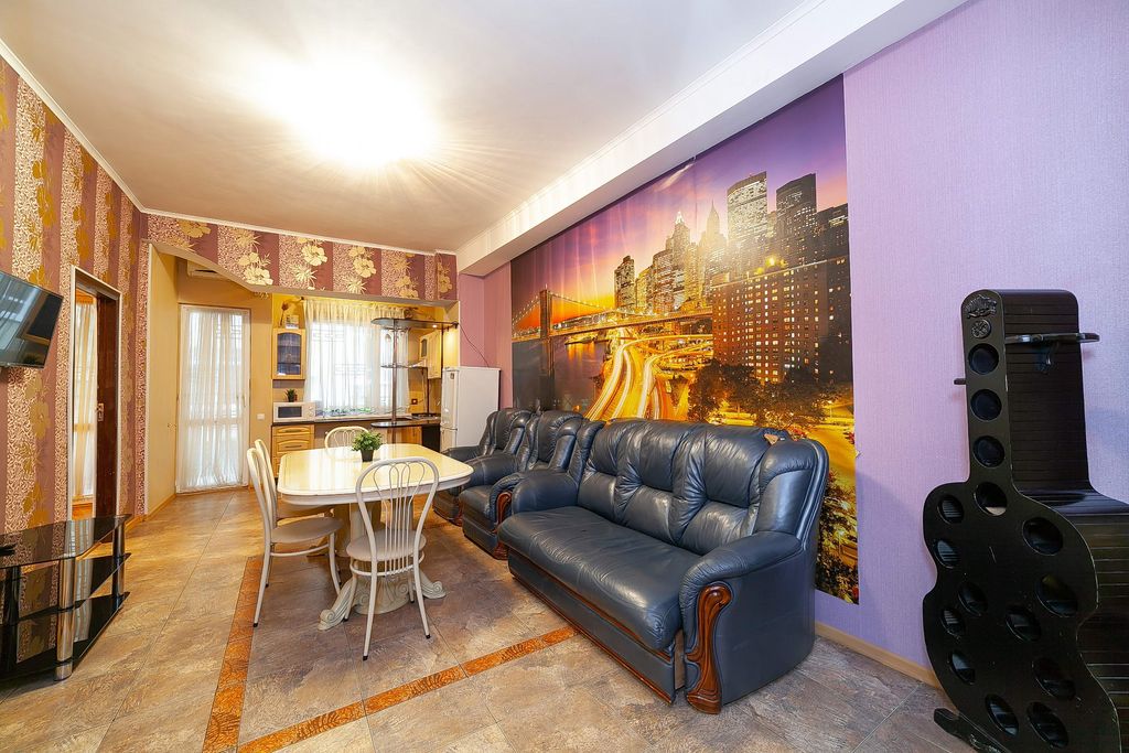 Семейный номер с балконом