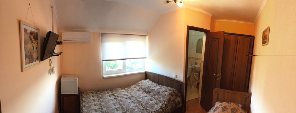 Семейный номер 3х местный с видом на бассейн, горы, море