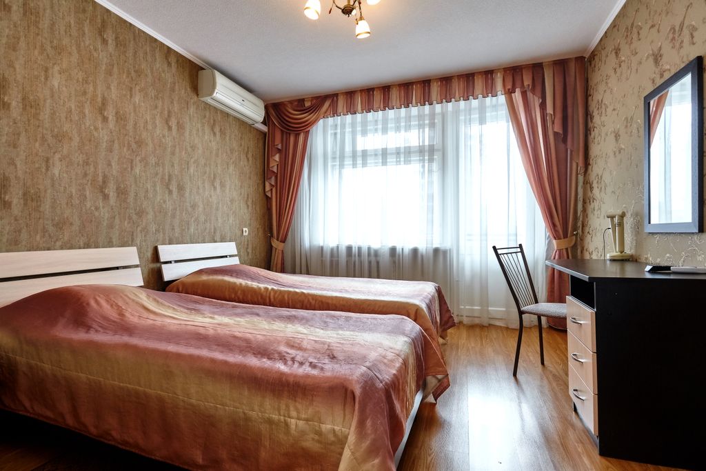 Двухместный номер с 2 отдельными кроватями стандарт