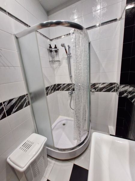 Душевая кабина