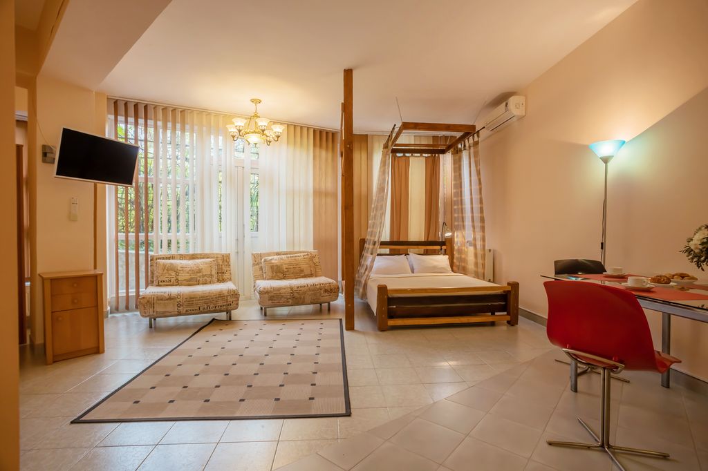 Семейный номер студио с кухней