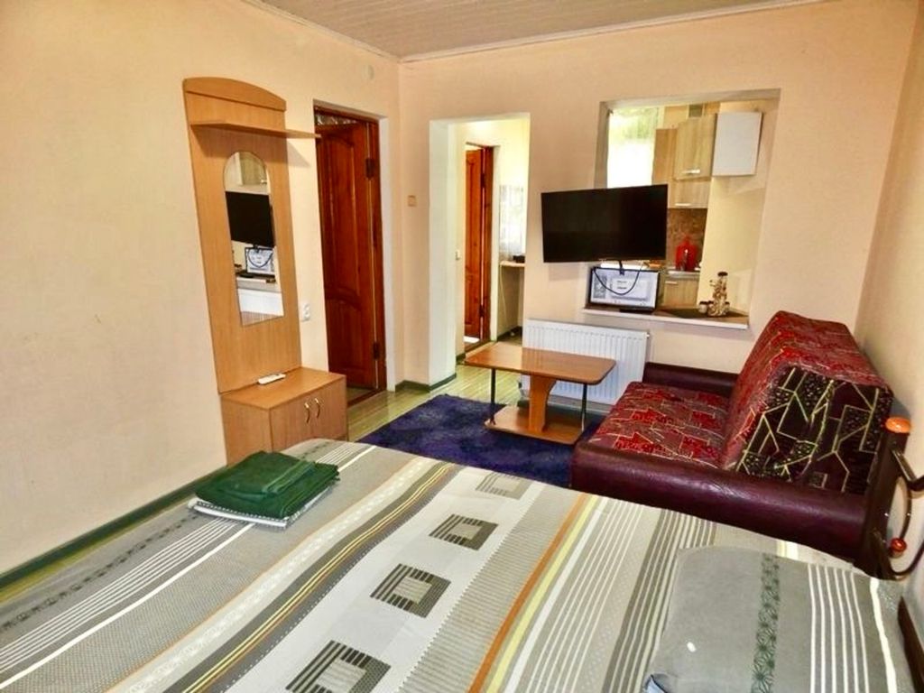 Семейный номер 2х-комнатный с кухней