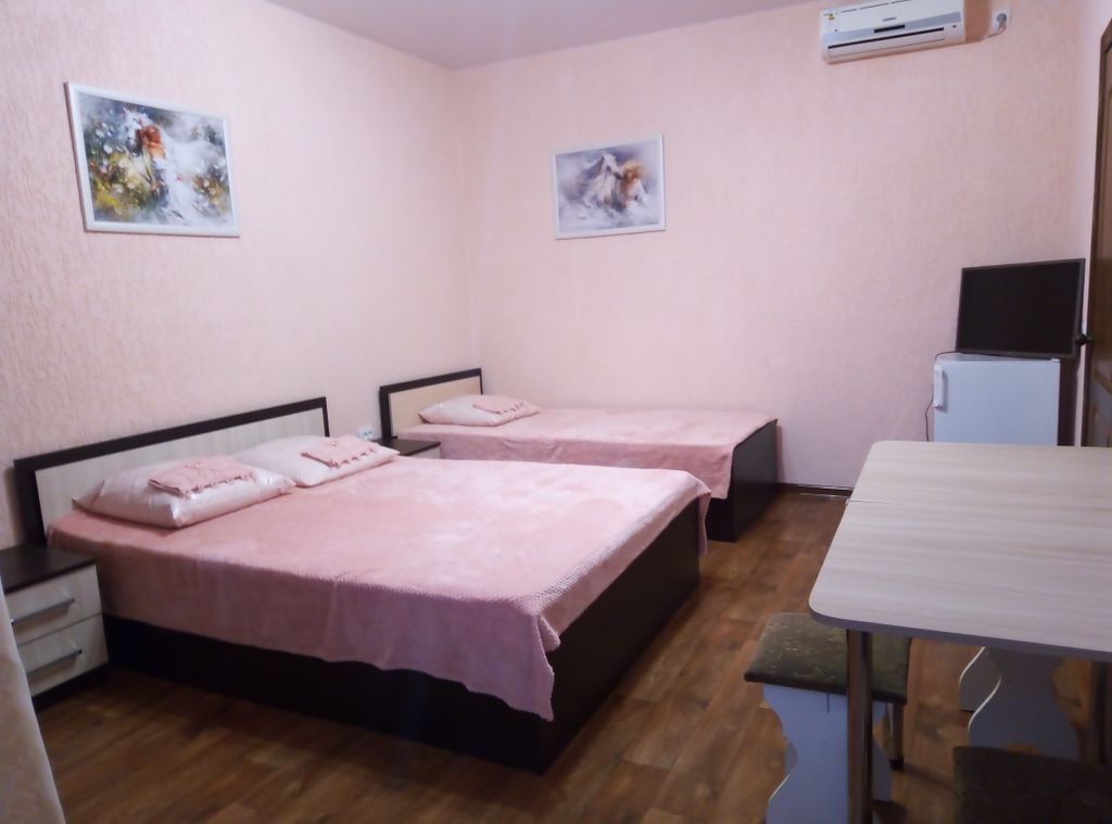 Трёхместный номер люкс