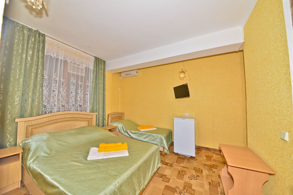 Четырёхместный номер стандарт