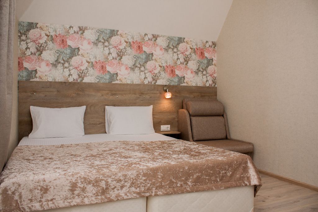 Трёхместный номер улучшенный