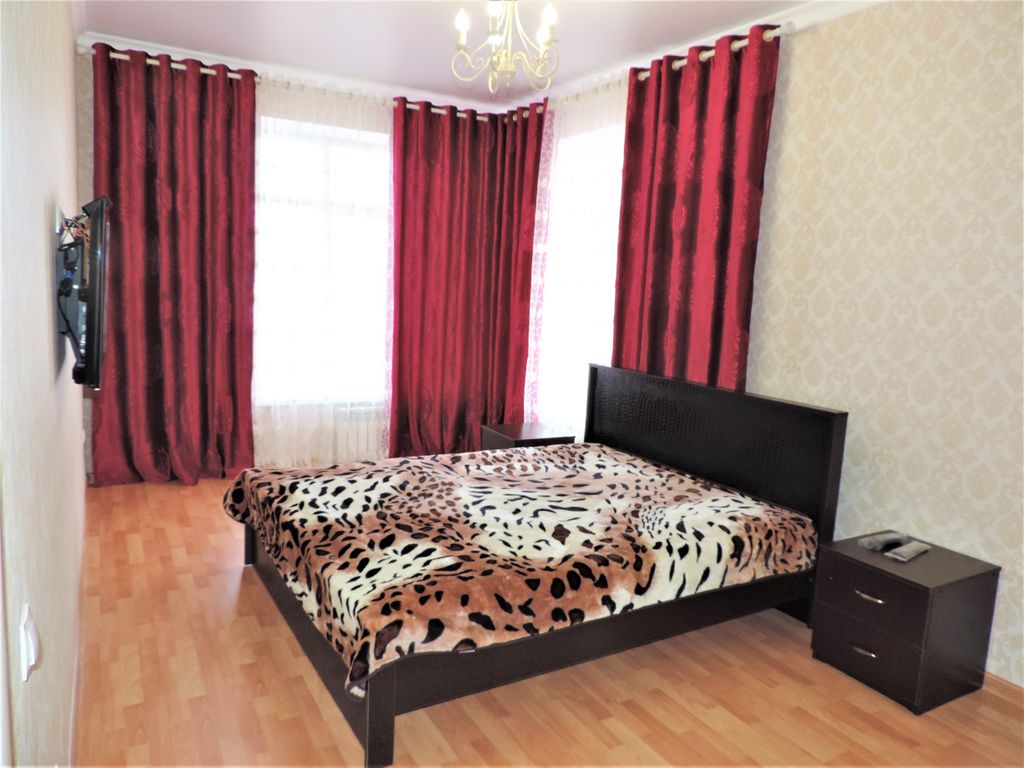 Апартаменты анти-Отель на 4чел. 2комн.кв. 7этаже. код-111