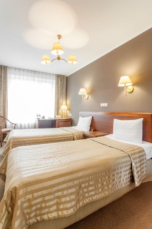 Двухместный номер с 2 отдельными кроватями стандарт