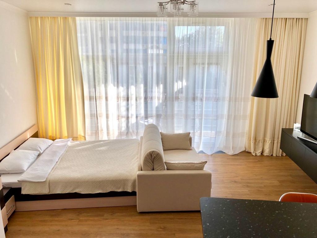 Сочи апартаменты Holiday and Business Apartments. Stellar Apart Курортный проспект 111/5, Сочи. In Sochi Apartments. Simply rent Сочи.