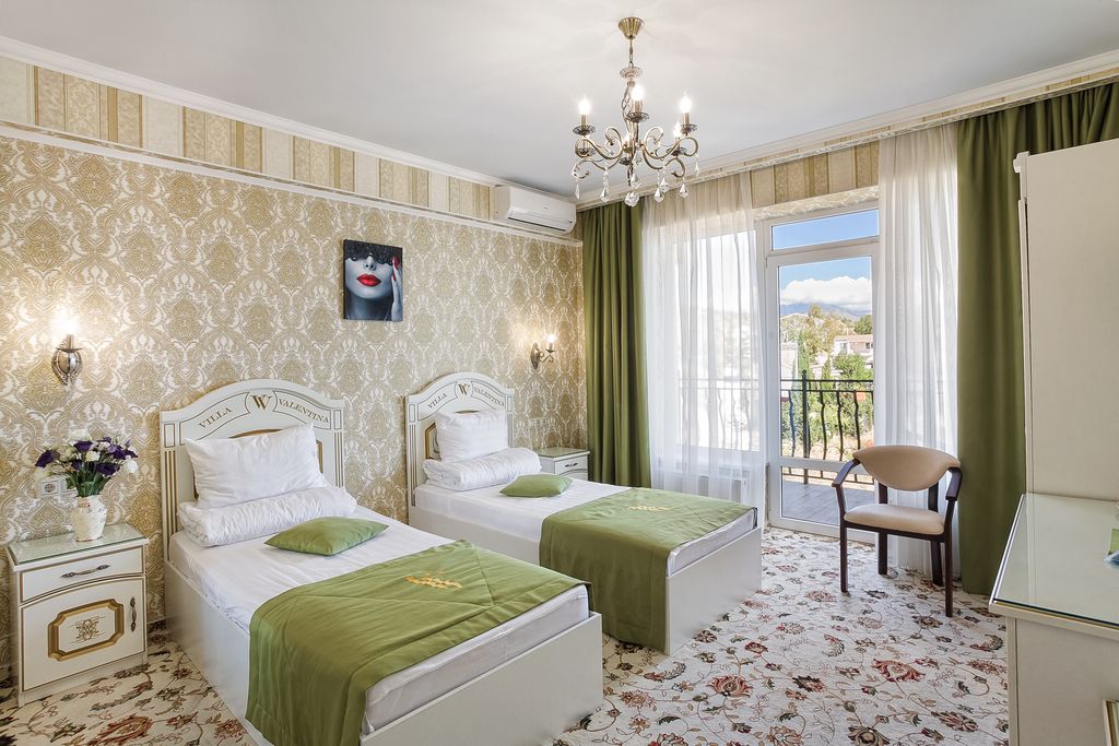 Двухместный номер с 2 отдельными кроватями комфорт vip