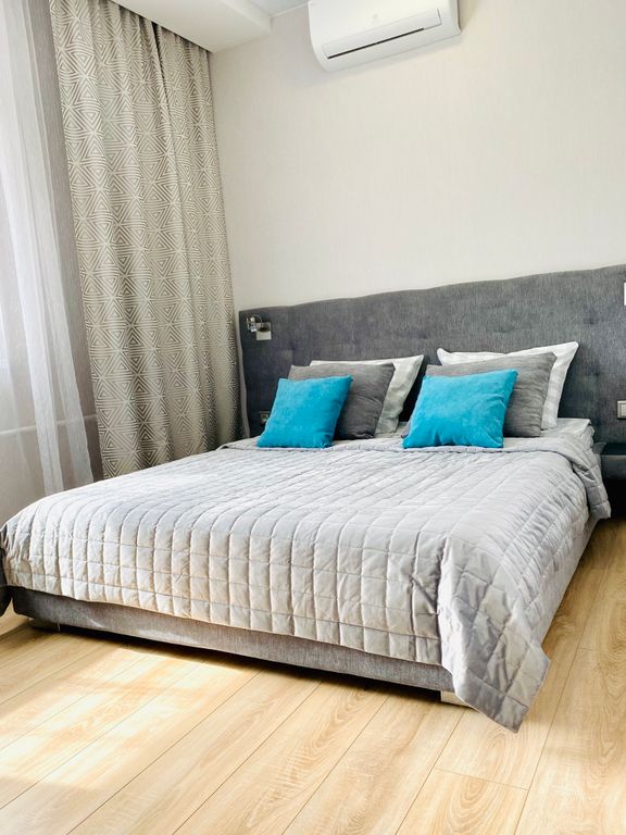 Апартаменты улучшенный с видом на город