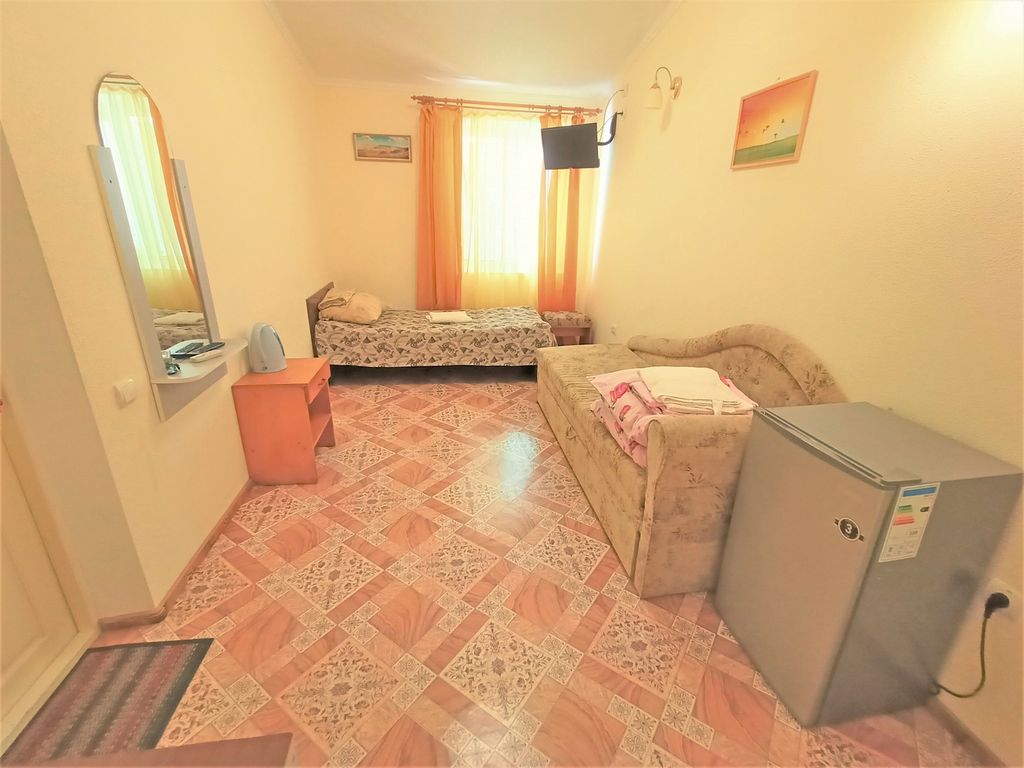 Трёхместный номер стандарт