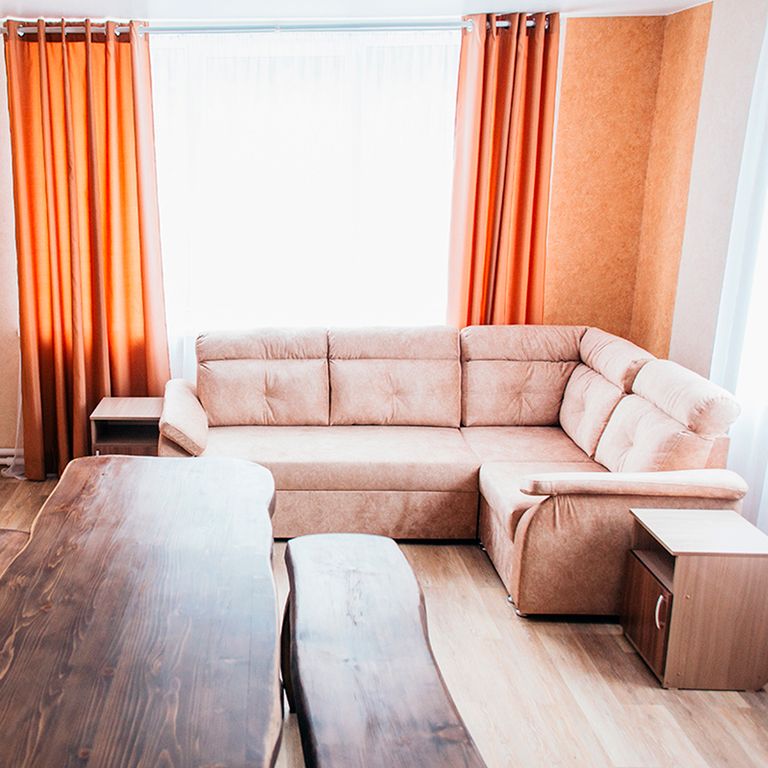 Семейный номер эконом с видом на горы