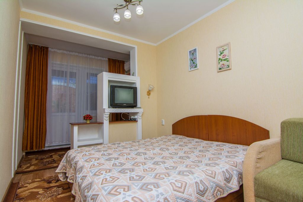 Трёхместный с собственной кухней