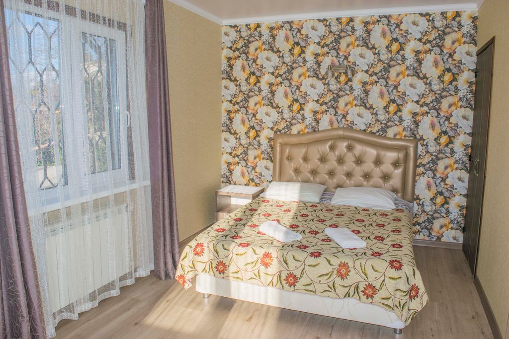 Трёхместный номер люкс