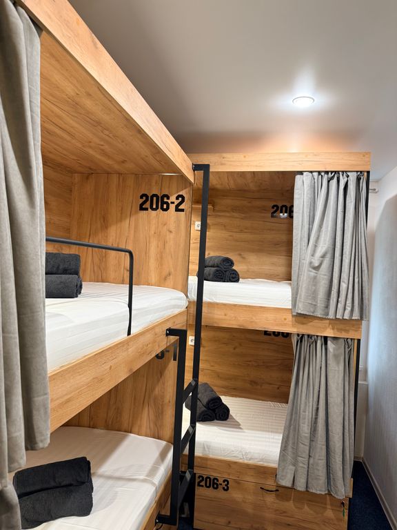 Четырёхместный номер общий