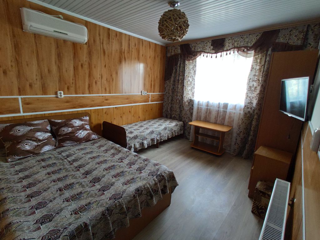 Трёхместный номер стандарт