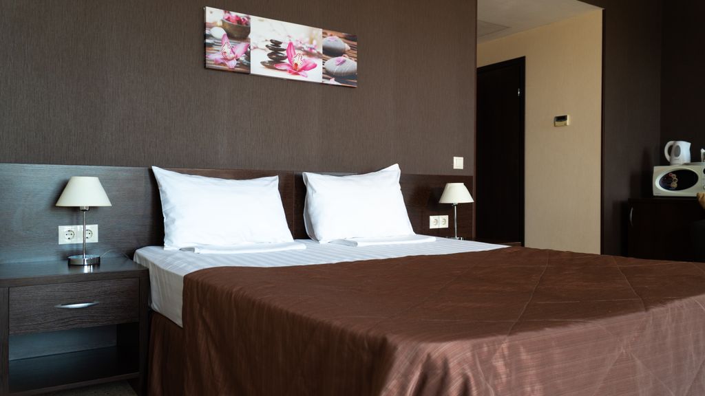 Двухместный номер с 1 кроватью полулюкс