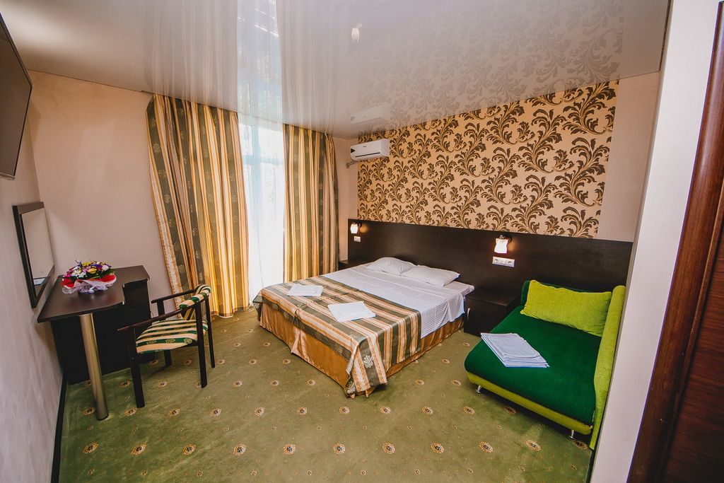 Четырёхместный номер улучшенный