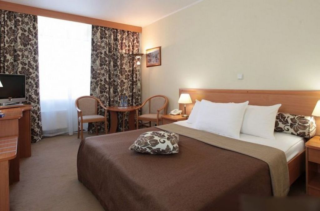 Двухместный номер с 1 кроватью улучшенный