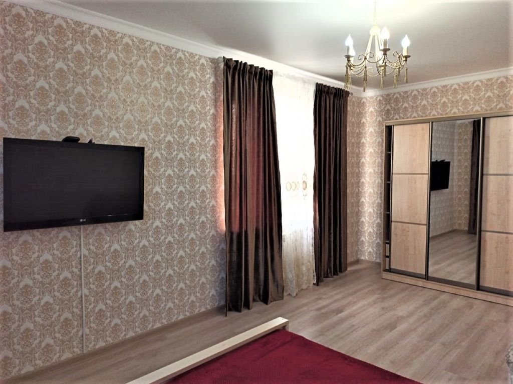 Апартаменты 1-комнатный, общ/пл-40м.