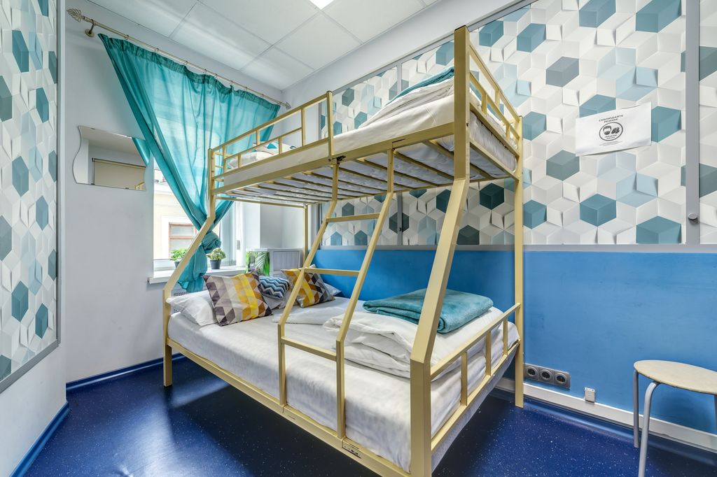 Трёхместный номер семейный стандарт