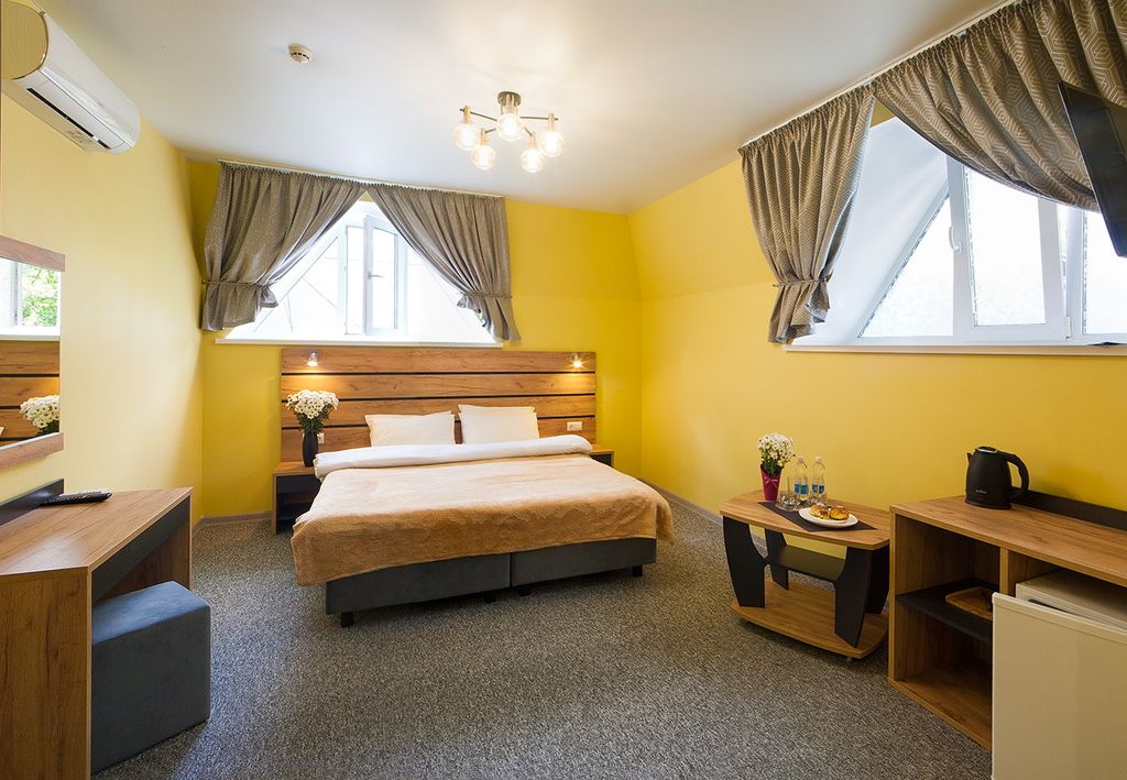 Двухместный номер с 2 отдельными кроватями стандарт