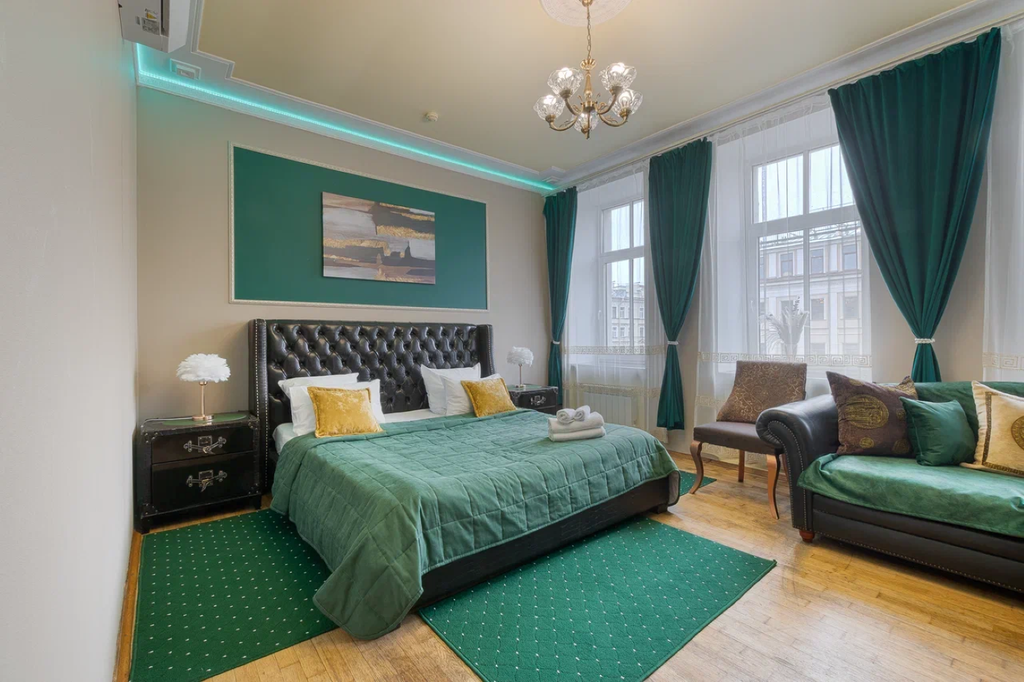 Семейный номер люкс с видом на город