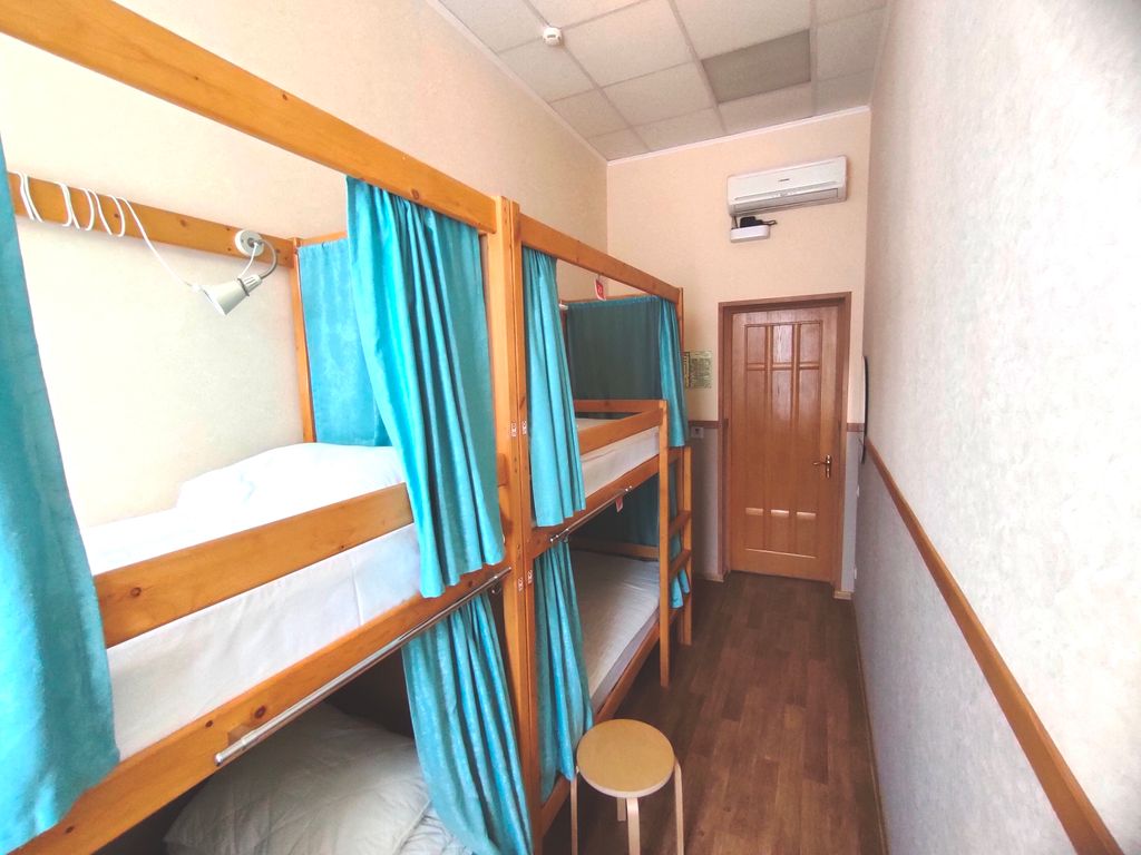 Многоместный женский номер 4-местный женский номер