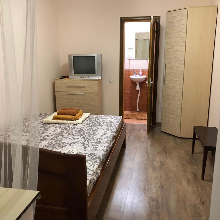 Двухместный номер с 1 кроватью стандарт (кровать 2х спальная)